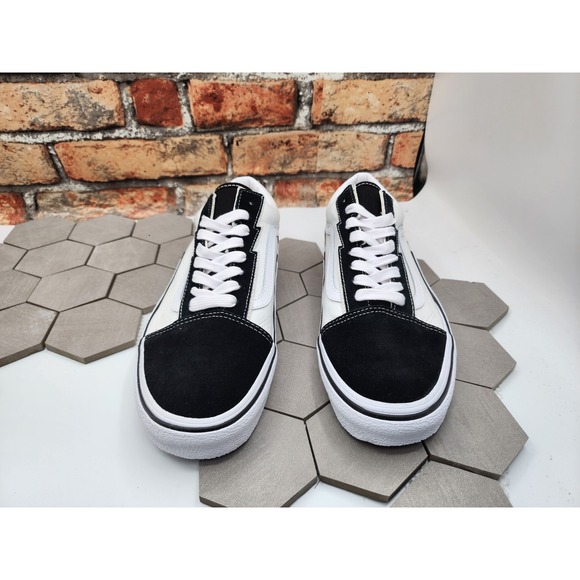 Vans Old Skool Bolt Shoes Two Tone Black White Knu Men Sz 7.5 Vn0009q5bmw Rare - Picture 3 of 8